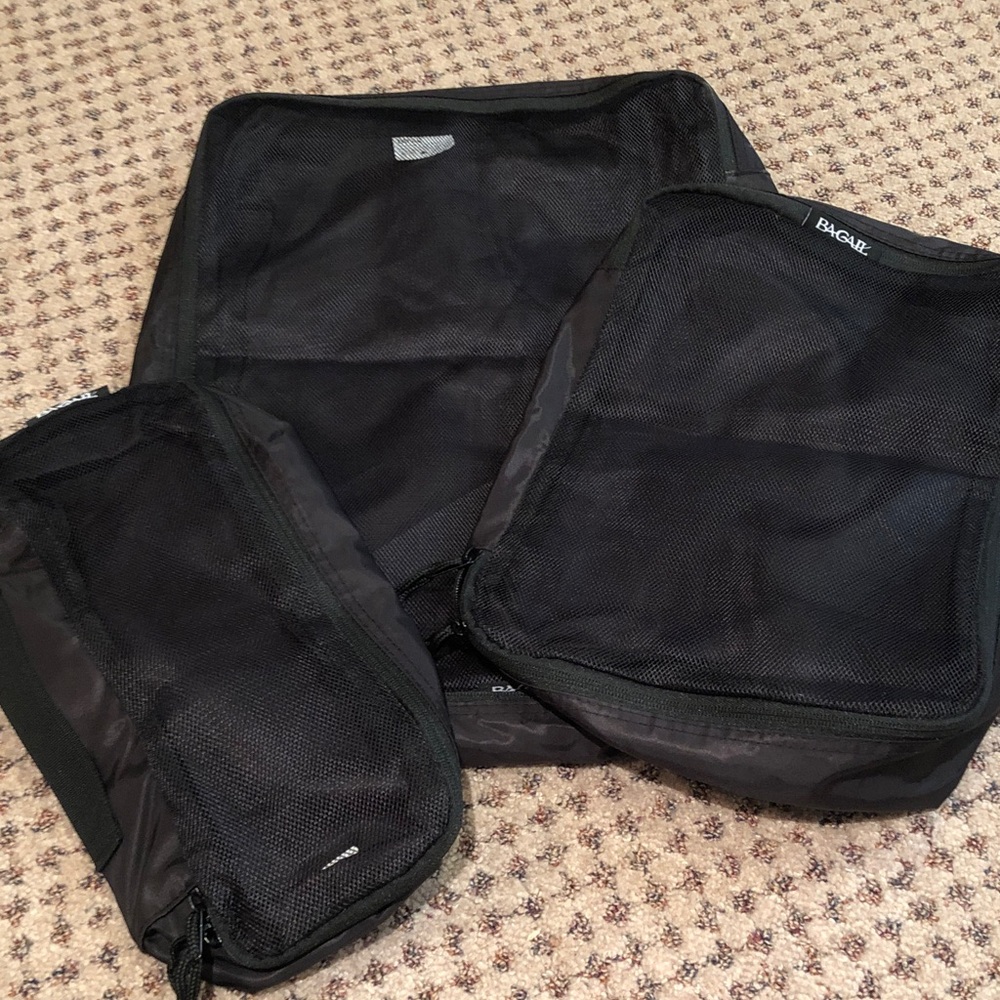 NWOT Packing cubes